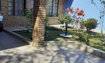 Imagem: Lindo imóvel. Lt br gt Casa térrea sobrado