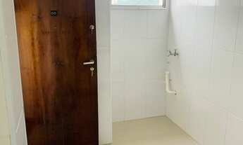 Imagem 2: Apartamento para venda possui 45 metros quadrados com 1 quarto em Centro - Mongaguá - SP