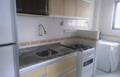 Imagem 7: Apartamento para venda possui 60 metros quadrados com 2 quartos em Barbalho - Salvador - B