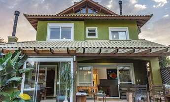 Imagem: Casa com 4 suítes no Novo Campeche - Florianópolis/SC