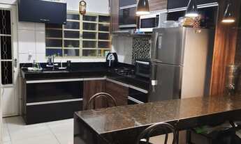 Imagem 7: Casa geminada duplex com entrada coletiva e individual, 4 qtos e 2 vagas - B.Alvorada - Co