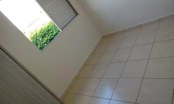 Imagem 7: Casa de condomínio Desocupado com Quintal