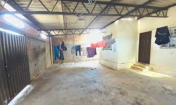 Imagem 3: Casa para venda com 150 metros quadrados em Residencial Jardins do Cerrado 3 - Goiânia - G