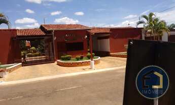 Imagem: CHALÉ EM CALDAS NOVAS