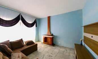 Imagem 2: Casa à Venda - Vila Galvão, 4 Quartos, 260 m2