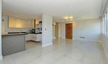 Imagem 3: Apartamento para venda com 111 metros quadrados com 3 quartos em Jardim Lindóia - Porto Al