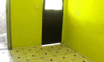 Imagem 5: Alugo linda quitinete na Rua Araruama no Jardim Noia