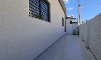 Imagem 2: FLORIANóPOLIS - Casa Padrão - Agronômica