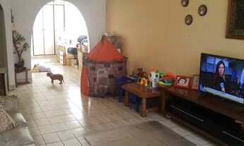 Imagem 4: Térrea para venda tem 225 metros quadrados com 5 quartos em Jardim Guassu - São Vicente