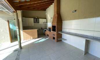 Imagem 6: Sobrado para aluguel tem 299 metros quadrados com (04) quartos sendo (01)suíte master com