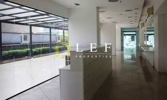 Imagem 3: Vila Olimpia Galpão / depósito com 5 vagas na garagem