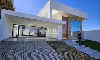 Imagem 2: Casa em condomínio à venda, 3 quartos, 3 suítes, 4 vagas, Jardim Botânico - Uberlândia/MG