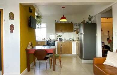 Imagem 11: Apartamento semimobiliado de 83m², 3 dormitórios, reformado com vista para o Guaíba, na Ci