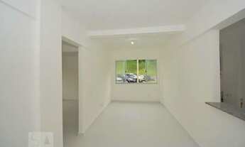 Imagem 3: Apartamento para Aluguel - Engenho de Dentro, 2 Quartos, 48 m2