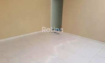 Imagem 2: Casa para alugar, 3 quartos, 1 suíte, 2 vagas, Santa Rosa - Uberlândia/MG - R$ 1.700,00