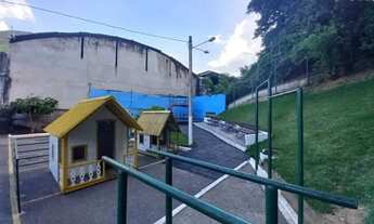 Imagem 2: Apartamento composto de sala e dois quartos, sendo 1 com armário embutido, banh