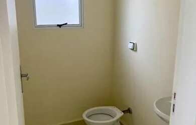 Imagem 3: Casa em Condomínio para Locação em São Roque, Taboão, 3 dormitórios, 1 suíte, 1 banheiro