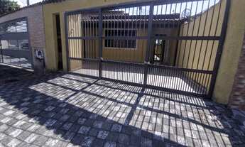 Imagem 4: Casa 03 dormitorios, piscina, 130 metros do mar