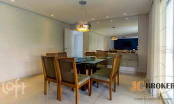 Imagem 2: Apartamento com 204m², 3 suítes, 3 vagas