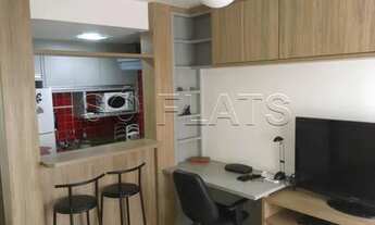 Imagem: Flat Crillon disponível para venda com