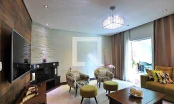 Imagem 3: Casa à Venda - Jardim, 3 Quartos, 438 m2