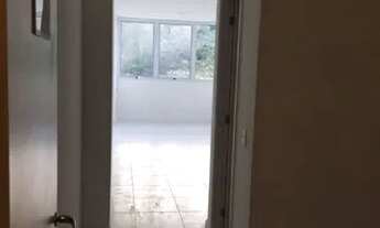 Imagem 2: Ponto comercial/Loja/Box para venda com 32 metros quadrados em Camorim - Rio de Janeiro