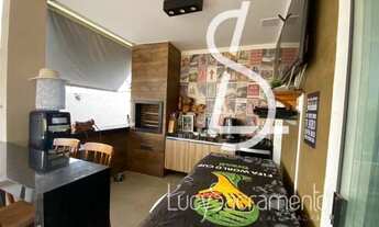 Imagem 5: Maravilhosa Casa frente leste no Terras Alphaville 1 com 4 quartos e piscina