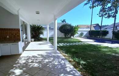 Imagem 4: Casa de condomínio para aluguel e venda tem 450 metros quadrados com 4 quartos