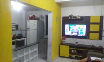 Imagem: Vende-se casa simples, de vila em Ramos