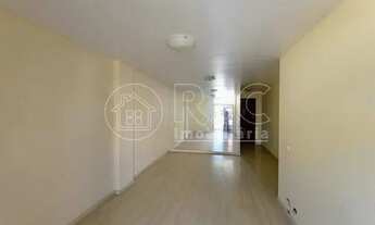 Imagem 2: Apartamento para venda tem 95 metros quadrados com 3 quartos em Grajaú - Rio de Janeiro