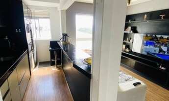 Imagem 3: Apartamento para venda possui 71 metros quadrados com 3 quartos em Canto - Florianópolis