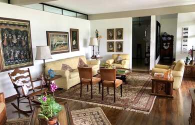 Imagem 2: Casa para venda tem 392 metros quadrados com 5 quartos em São Luiz - Belo Horizonte - MG