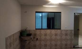 Imagem: Aluga-se uma casa de 2 quartos na Qd. 07