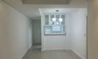 Imagem 2: Apartamento para aluguel e venda possui 85 metros quadrados com 3 quartos