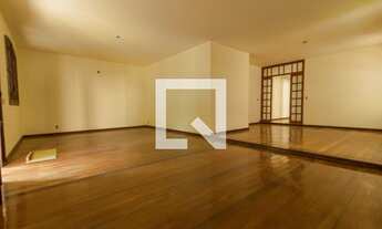 Imagem 3: Casa à Venda - Freguesia , 4 Quartos, 365 m2