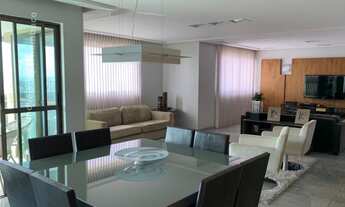 Imagem 2: Apartamento para venda possui 208 metros quadrados com 4 quartos em Torre - Recife - PE