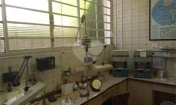 Imagem 4: LINDA CASA ASSOBRADADA COM 240M2, 03 DORM 01 SUÍTE, SALA 04 AMBIENTES, COZ, PISCINA, 03 V