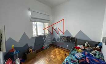Imagem 5: Apartamento para venda possui 60 metros quadrados com 2 quartos em Laranjeiras - Rio de Ja