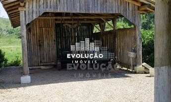 Imagem 2: Excelente Sítio com Estrutura Completa Tijucas