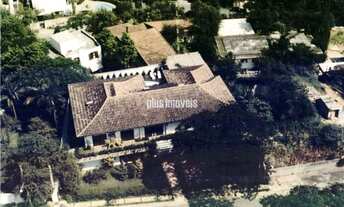 Imagem 3: Casa de alto padrão com 6 suítes e 8 vagas