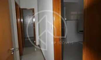 Imagem 4: Bairro Granbery / Apartamento com 2 quartos e garagem numerada / Prédio novo com elevador