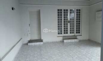 Imagem: CASA COM 2 DORMITORIOS - JARDIM BELA VISTA