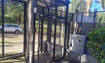 Imagem 3: Casa Comercial em frente à uma praça e próxima ao Iguatemi