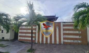 Imagem 7: Casa para Locação com 3 Suítes, Duplex, Jardim, Quintal e Piscina