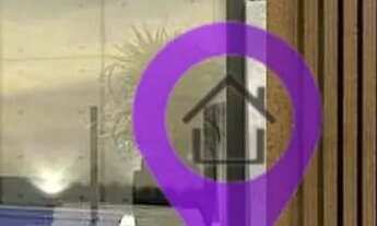 Imagem 4: Imóvel exclusivo em condomínio de alto padrão, com amplos espaços perfeito para quem busca