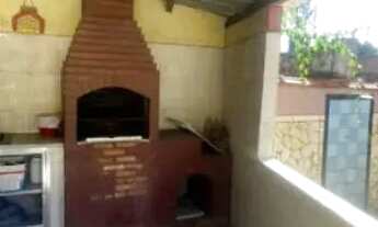 Imagem 4: 2 Casas independentes cada uma com 2 quartos, sala, cozinha e banheiro