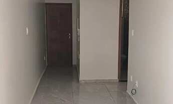 Imagem 3: Apartamento semi-novo com excelente acabamento e armário de cozinha embutido