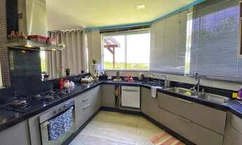 Imagem 3: Imóvel para aluguel possui 260 metros quadrados com 4 quartos