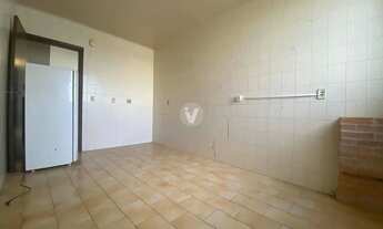 Imagem 5: Apartamento de dois dormitórios com vaga de garagem, na região central