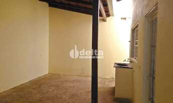 Imagem 7: Casa residencial disponível para venda no bairro Jardim Holanda em Uberlândia - MG